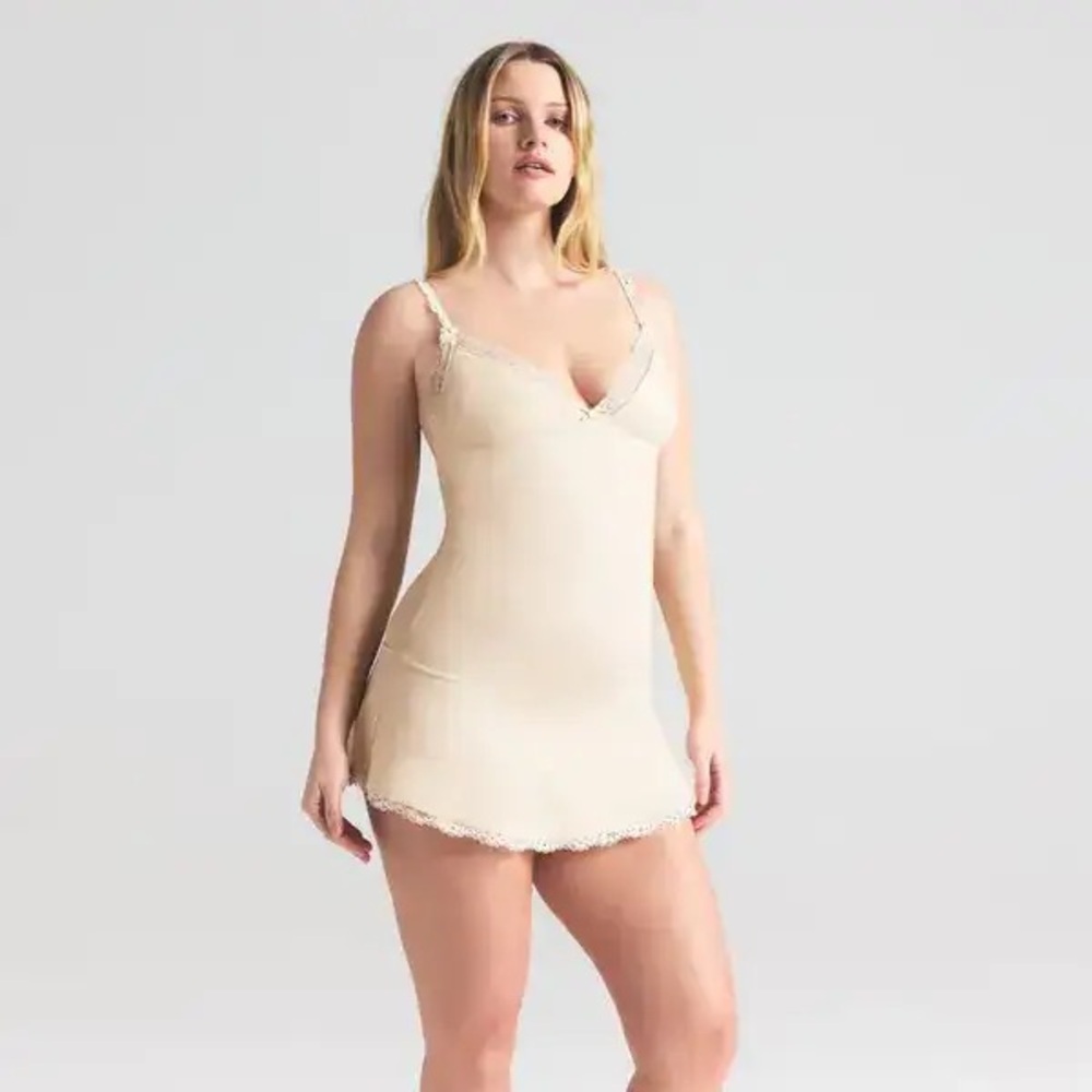 NWT SKIMS Cotton Lace Slip Dress in Butter